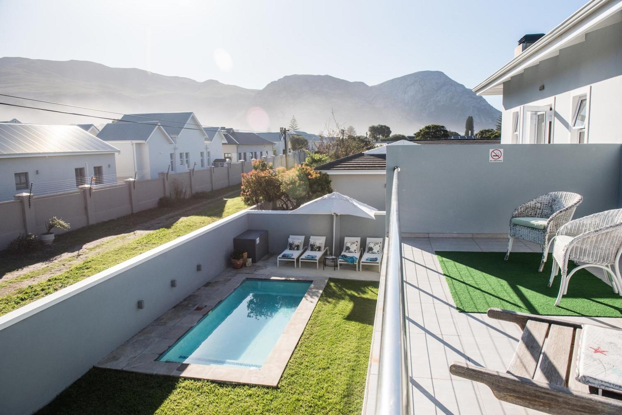 The Whale On Main B&B Hermanus Εξωτερικό φωτογραφία