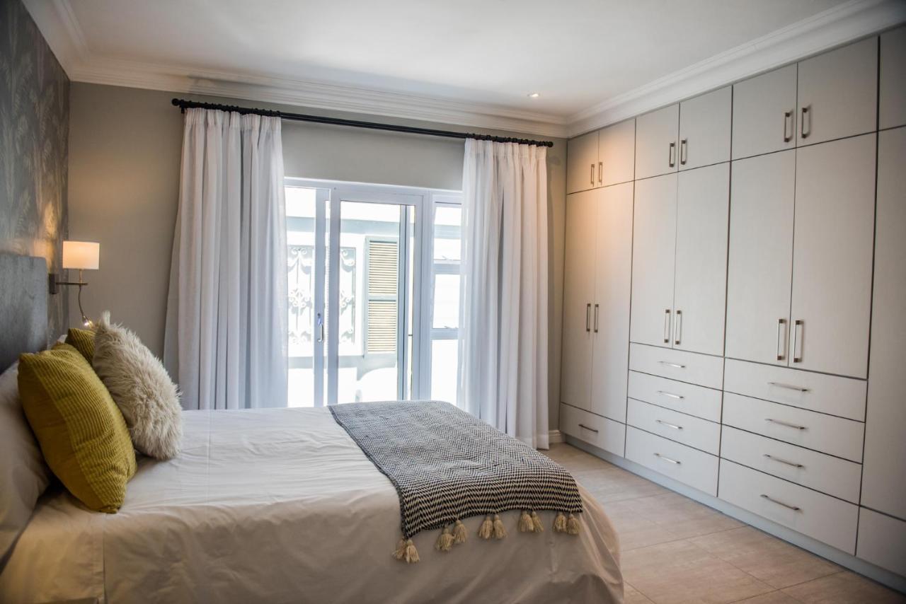 The Whale On Main B&B Hermanus Εξωτερικό φωτογραφία